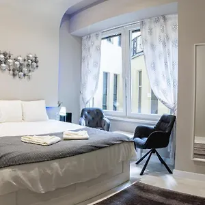  Apartment The Royals Downtown Hungary