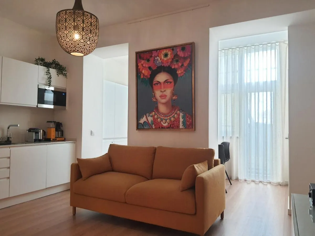 Exotic Fusion: Coffee & Radio Apartment Lisbon 0*,  Portugal
